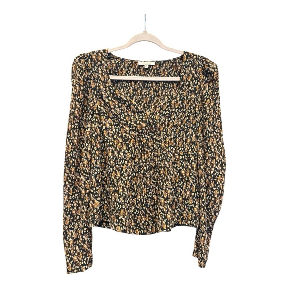 Skies are Blue Floral Top Size Medium (M)